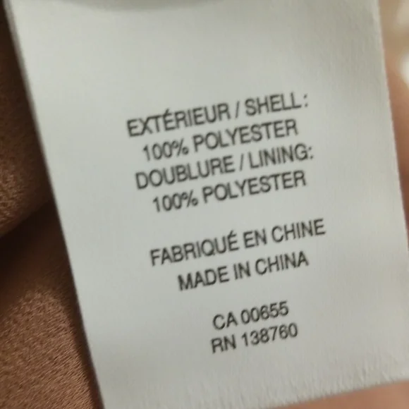 SOLD - XL SLEEVELESS TOP - Picture 7 of 8